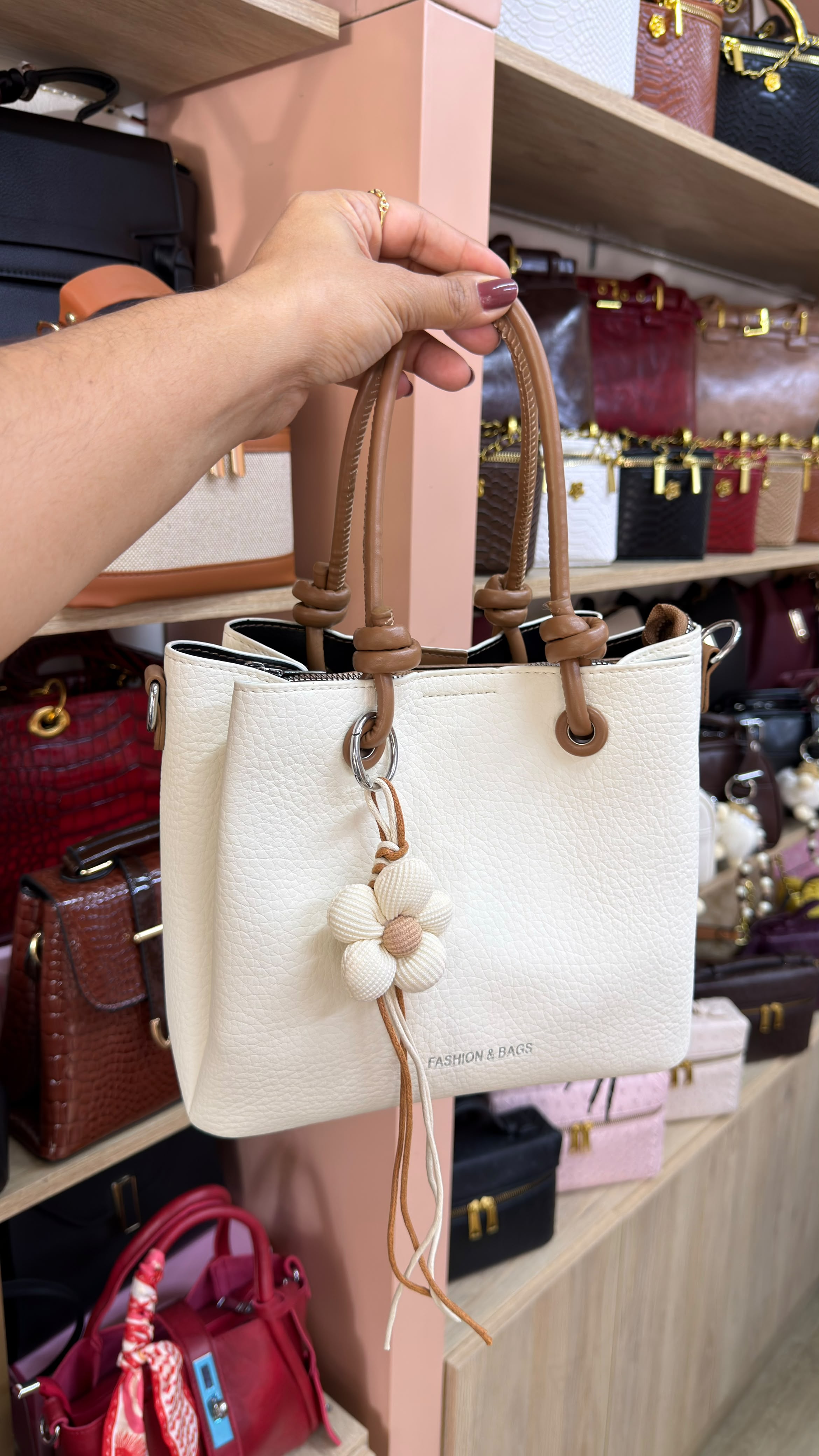 Cartera Lumila