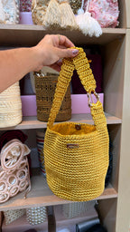 Mochilas de mano tejidas