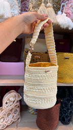 Mochilas de mano tejidas