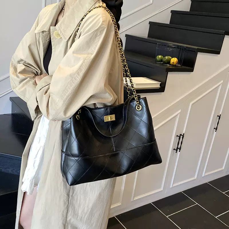 Bolso Satchel Mare en cuerina