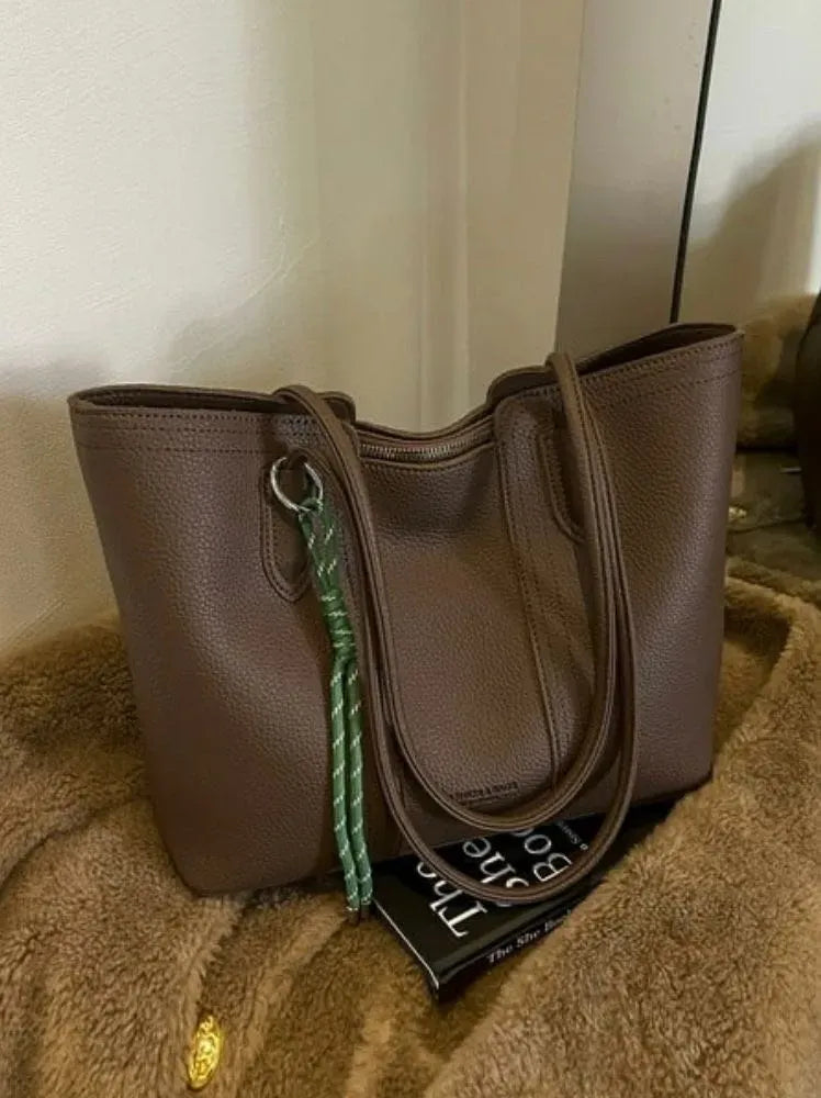 Cartera Wendy en 4 tonos clásicos