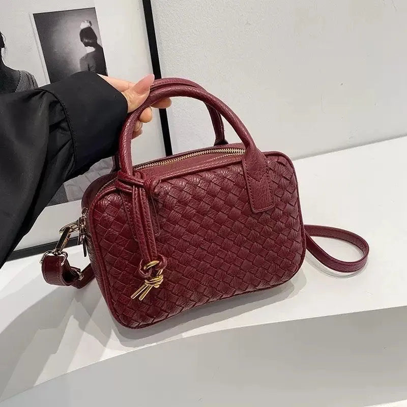 Bolso Bandolera Jackie con rojo