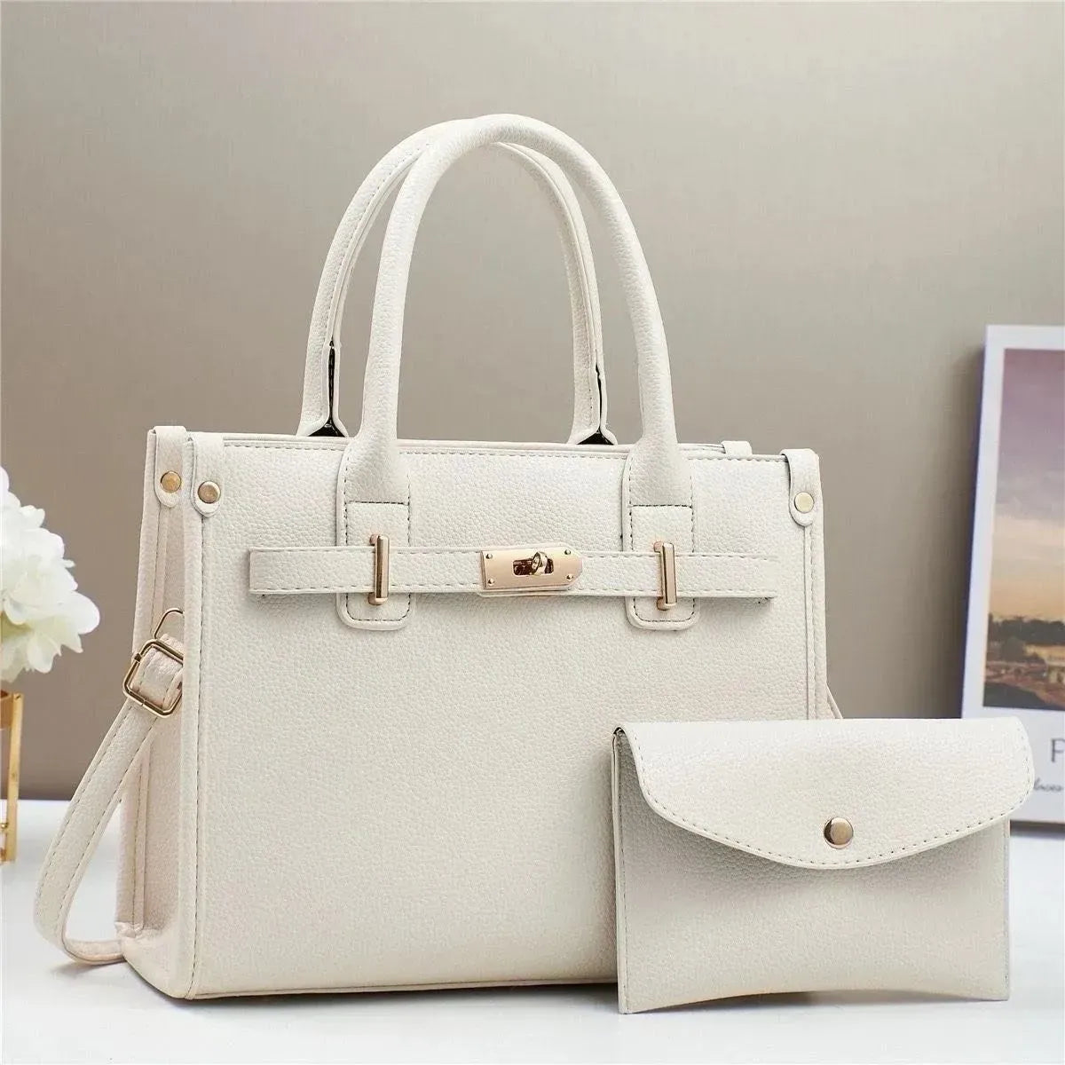 Cartera Helen en cuerina